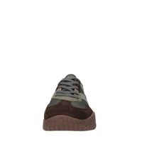 Sneakers in camoscio, tessuto e altre materie 