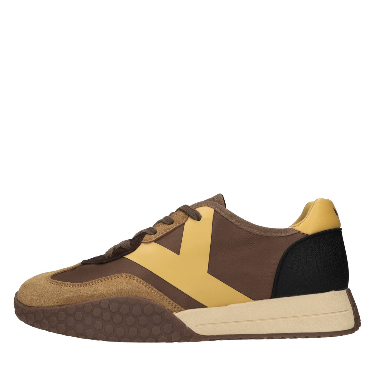 Sneakers in camoscio, tessuto e altre materie 