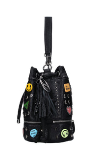 Borsa Smiles Bucket in ecopelle e borchie 