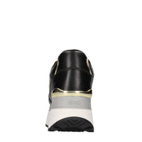 Sneakers in pelle ed ecopelle 