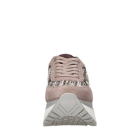 Sneakers in pelle, ecopelle e tessuto 