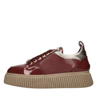 Sneakers in vernice 