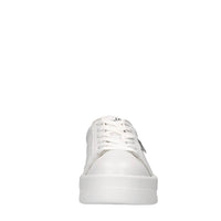 Sneakers in pelle 