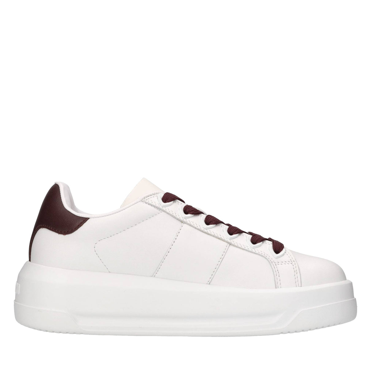 Sneakers in pelle 