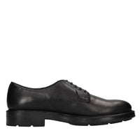 Stringate in pelle 