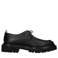 Stringate in pelle 