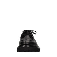Stringate in pelle 
