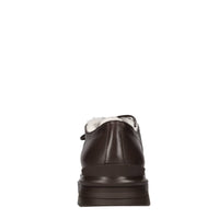 Stringate in pelle 