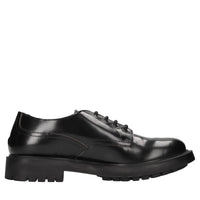 Stringate in pelle 