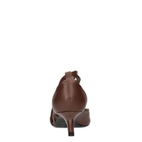 Décolleté in pelle 