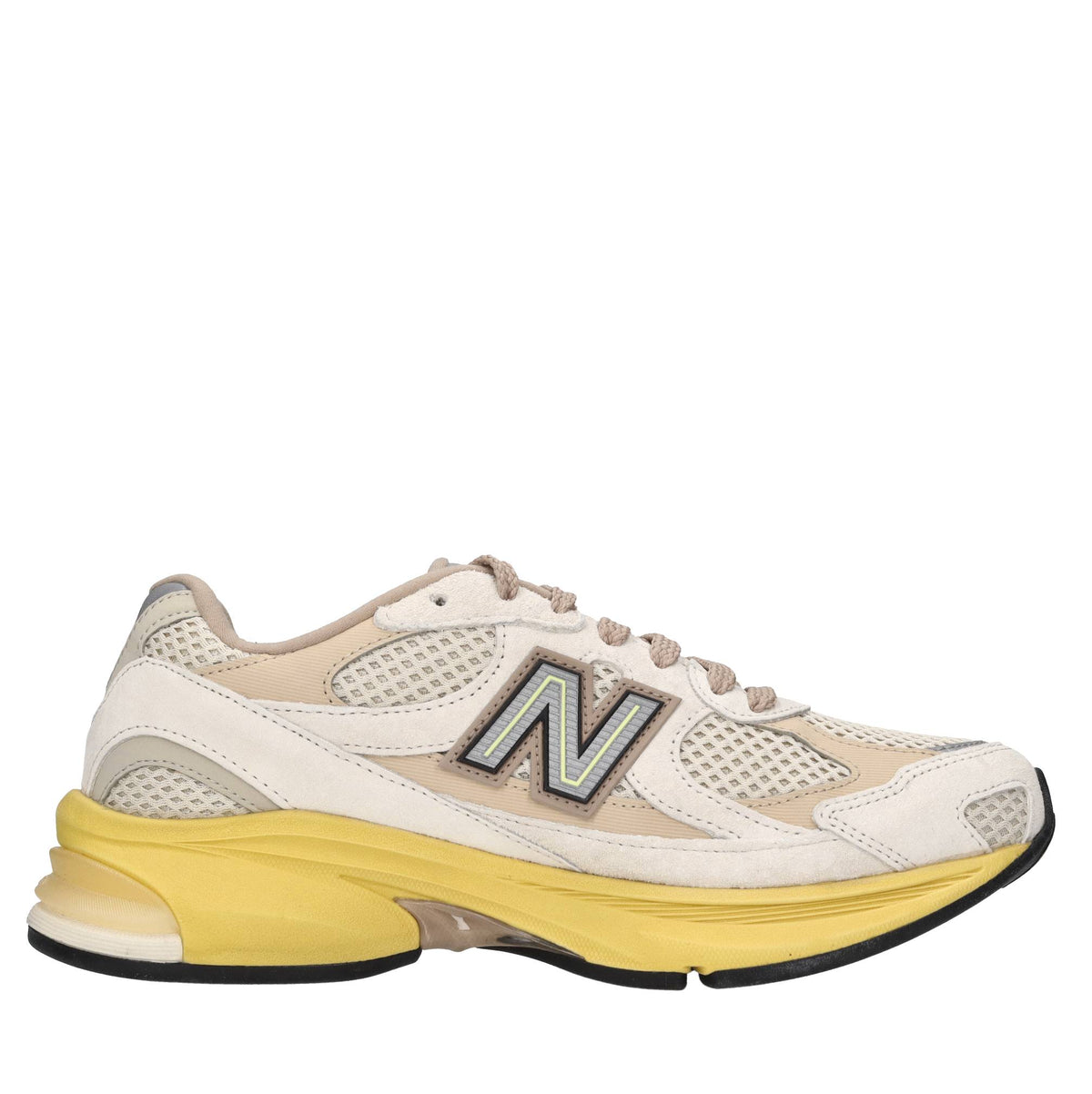 Sneakers in camoscio, tessuto e altre materie 
