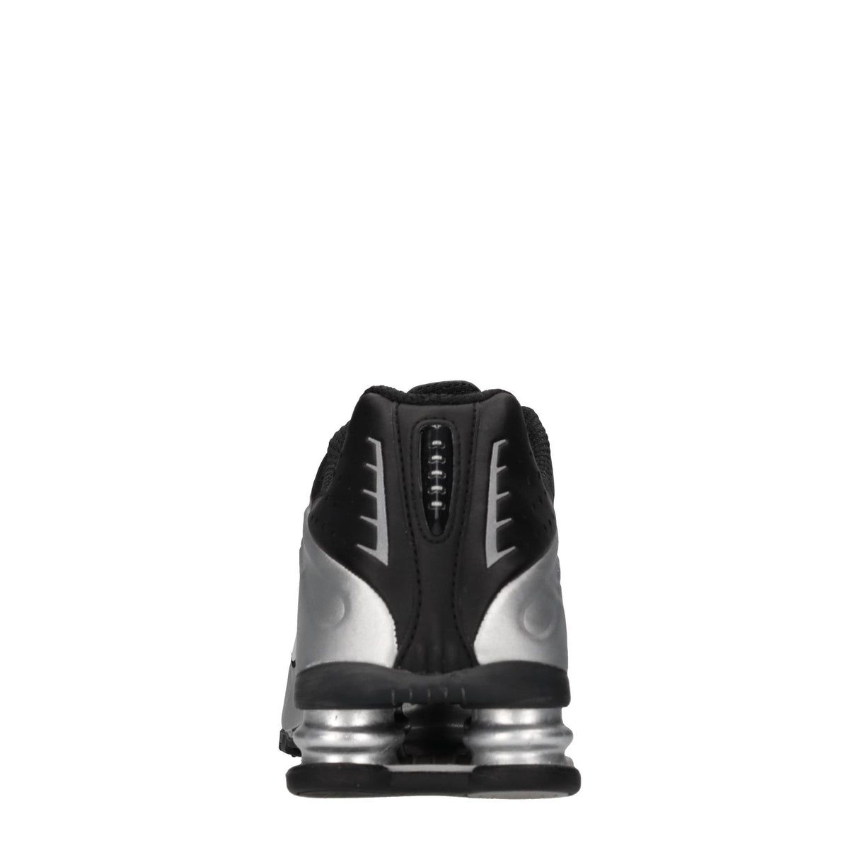 Sneakers in tessuto e altre materie 