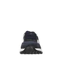 Sneakers in camoscio e tessuto 