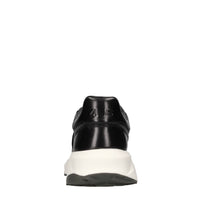Sneakers in pelle 