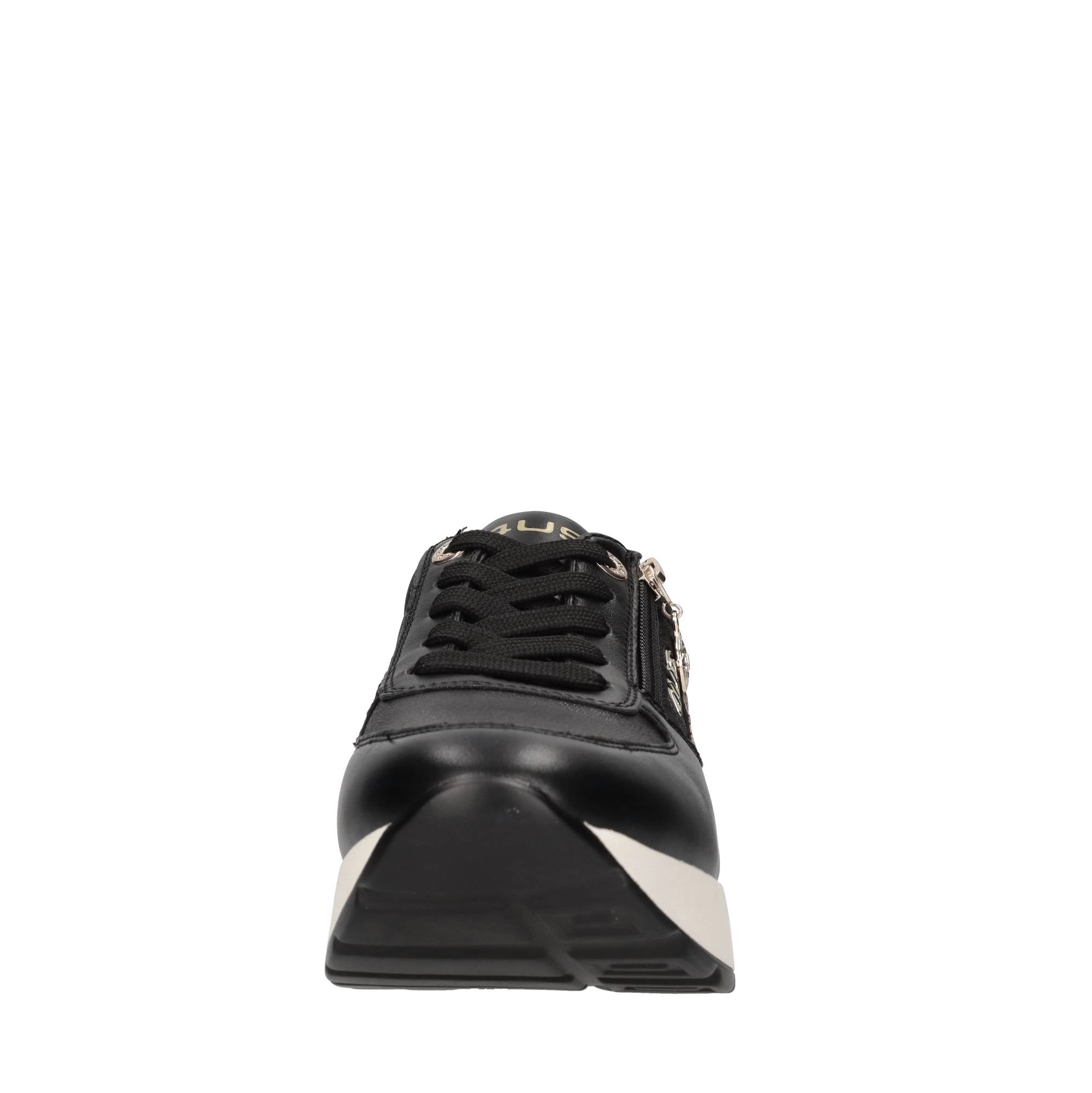 Sneakers in ecopelle e tessuto 