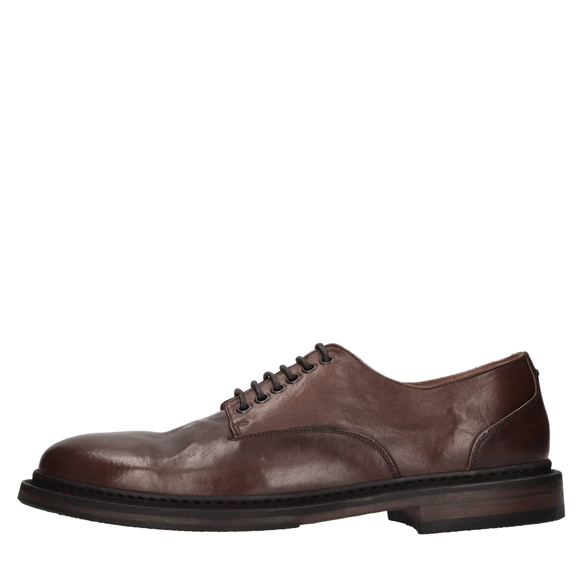 Stringate in pelle 