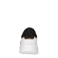 Sneakers in pelle 