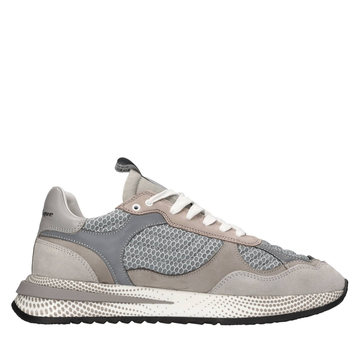 Sneakers in camoscio e tessuto 