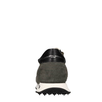 Sneakers in pelle, camoscio e tessuto 