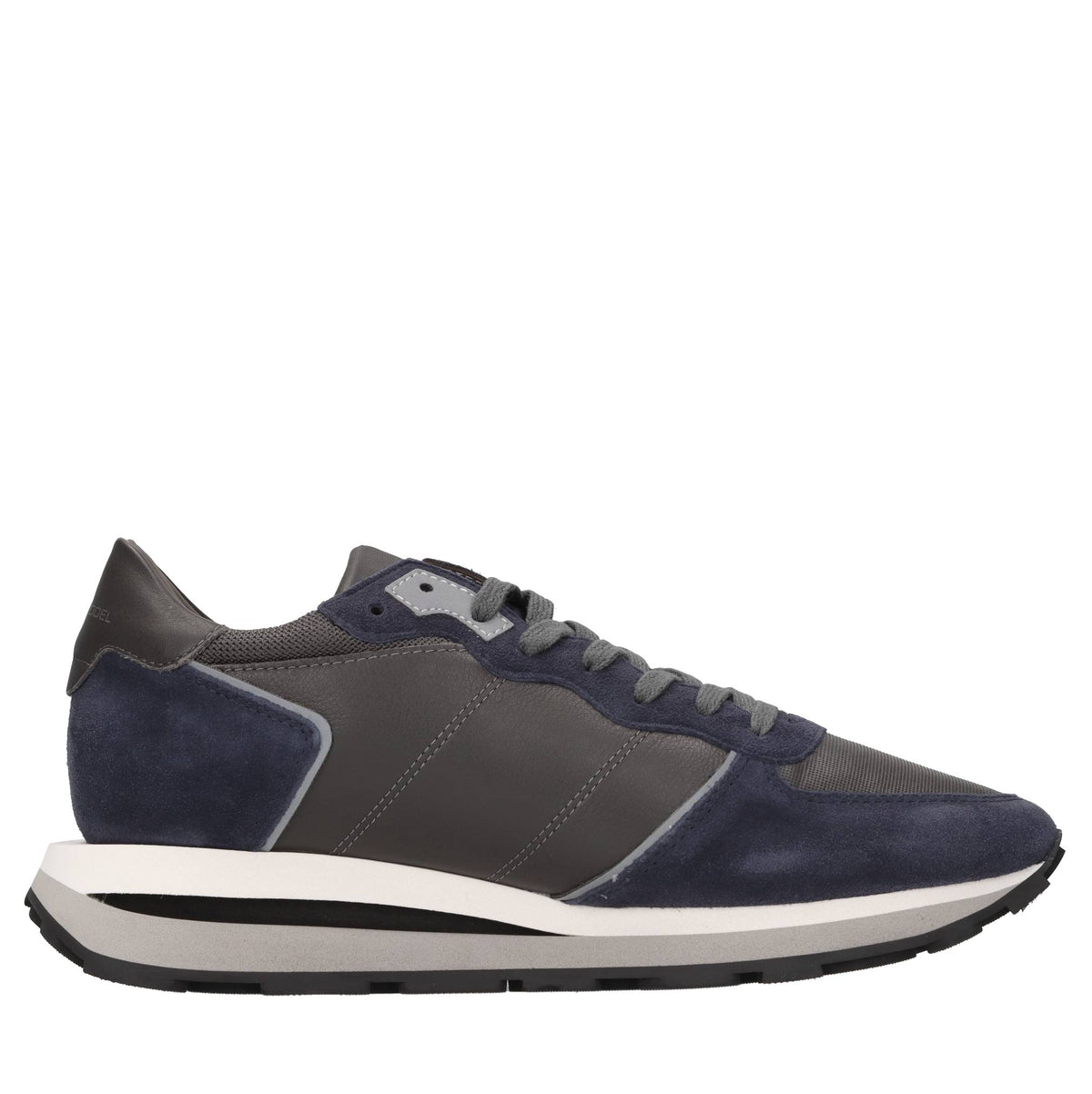 Sneakers in pelle, camoscio e tessuto 