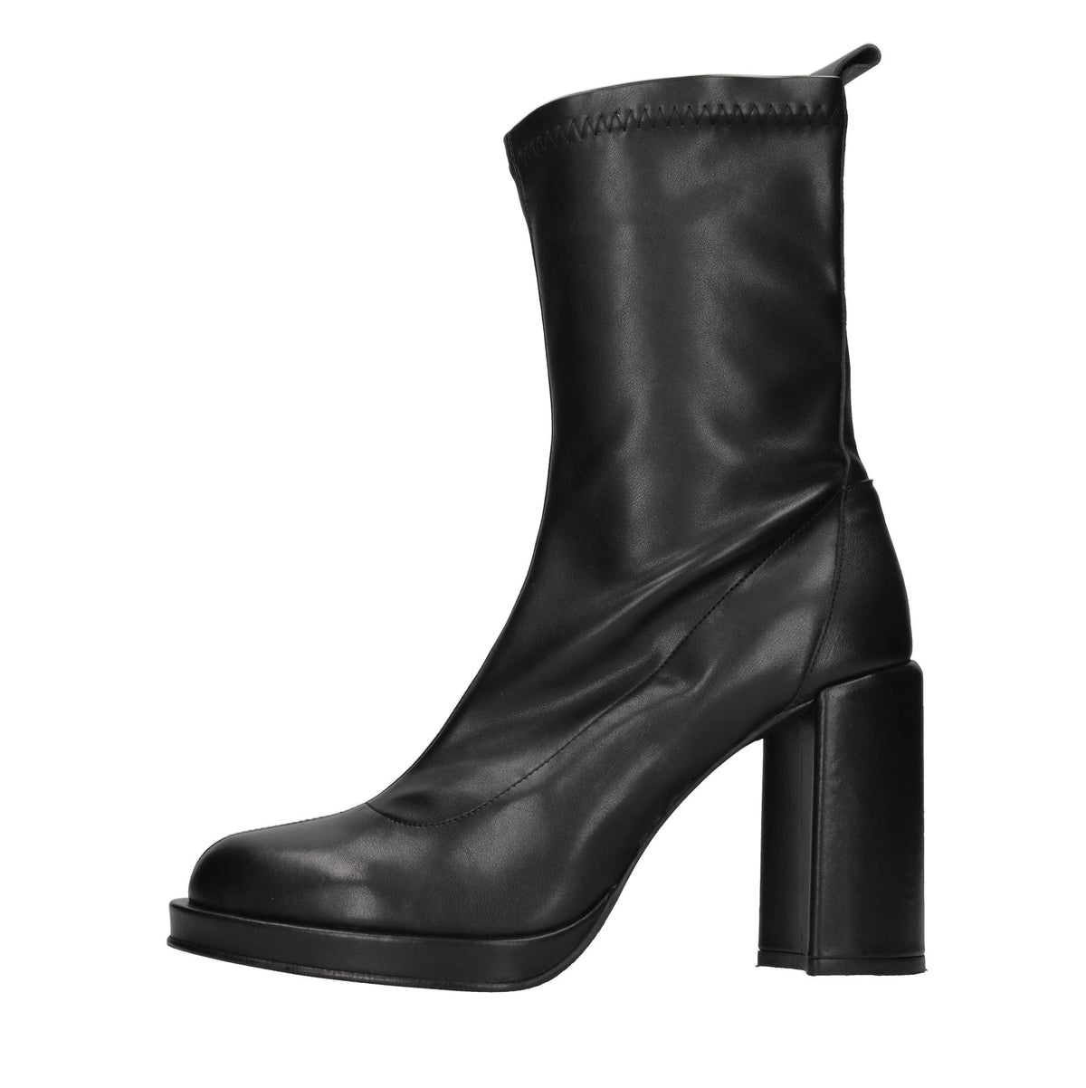 Tronchetti in pelle ed ecopelle elasticizzata 