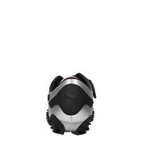 Sneakers in pelle e altre materie 