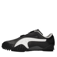 Sneakers in pelle e altre materie 