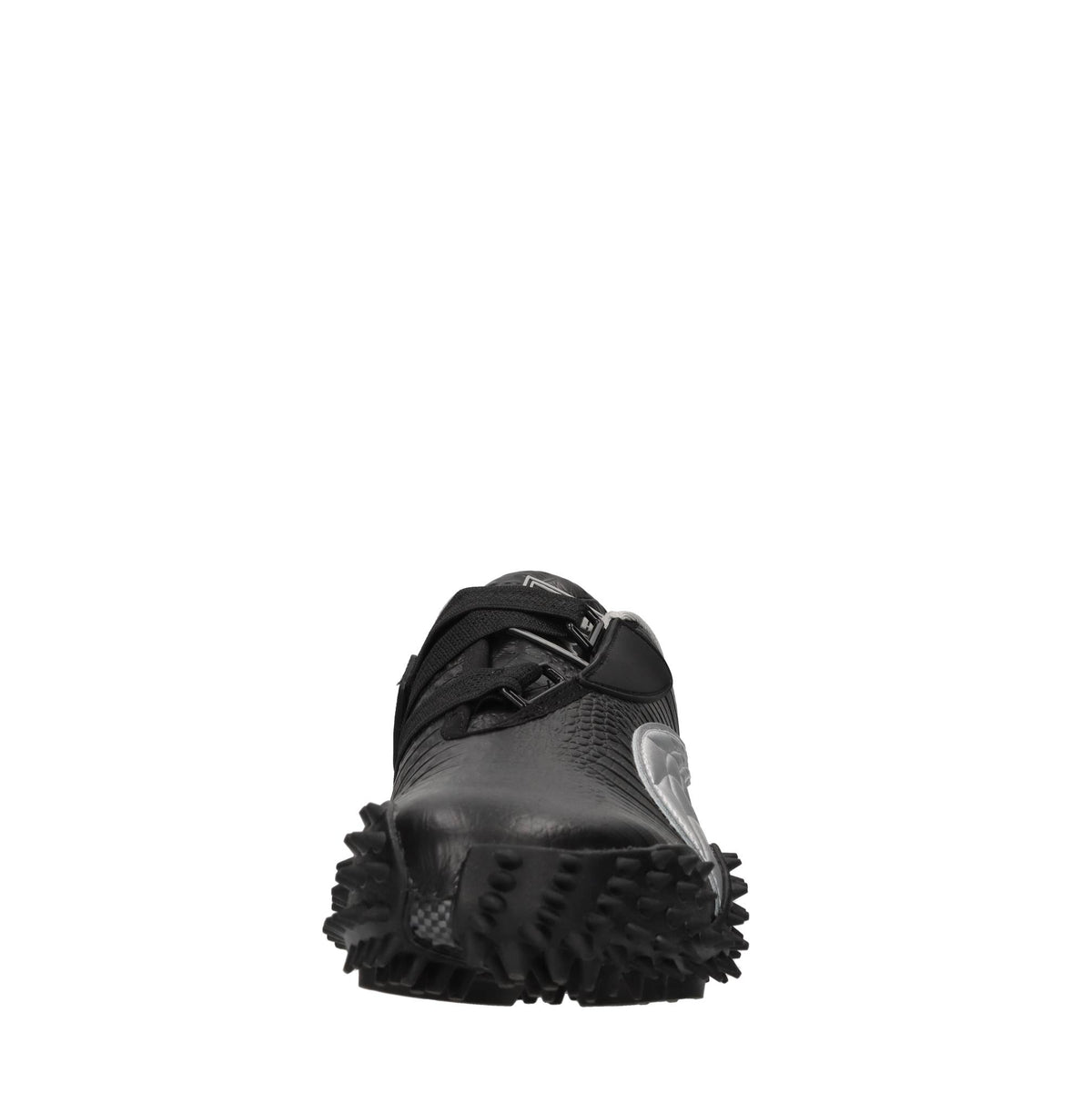 Sneakers in pelle e altre materie 