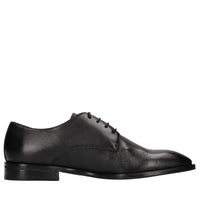 Stringate in pelle 