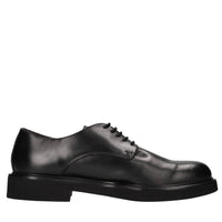 Stringate in pelle 