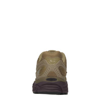 Sneakers in camoscio, tessuto e altre materie 