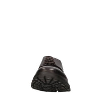 Stringate in pelle 