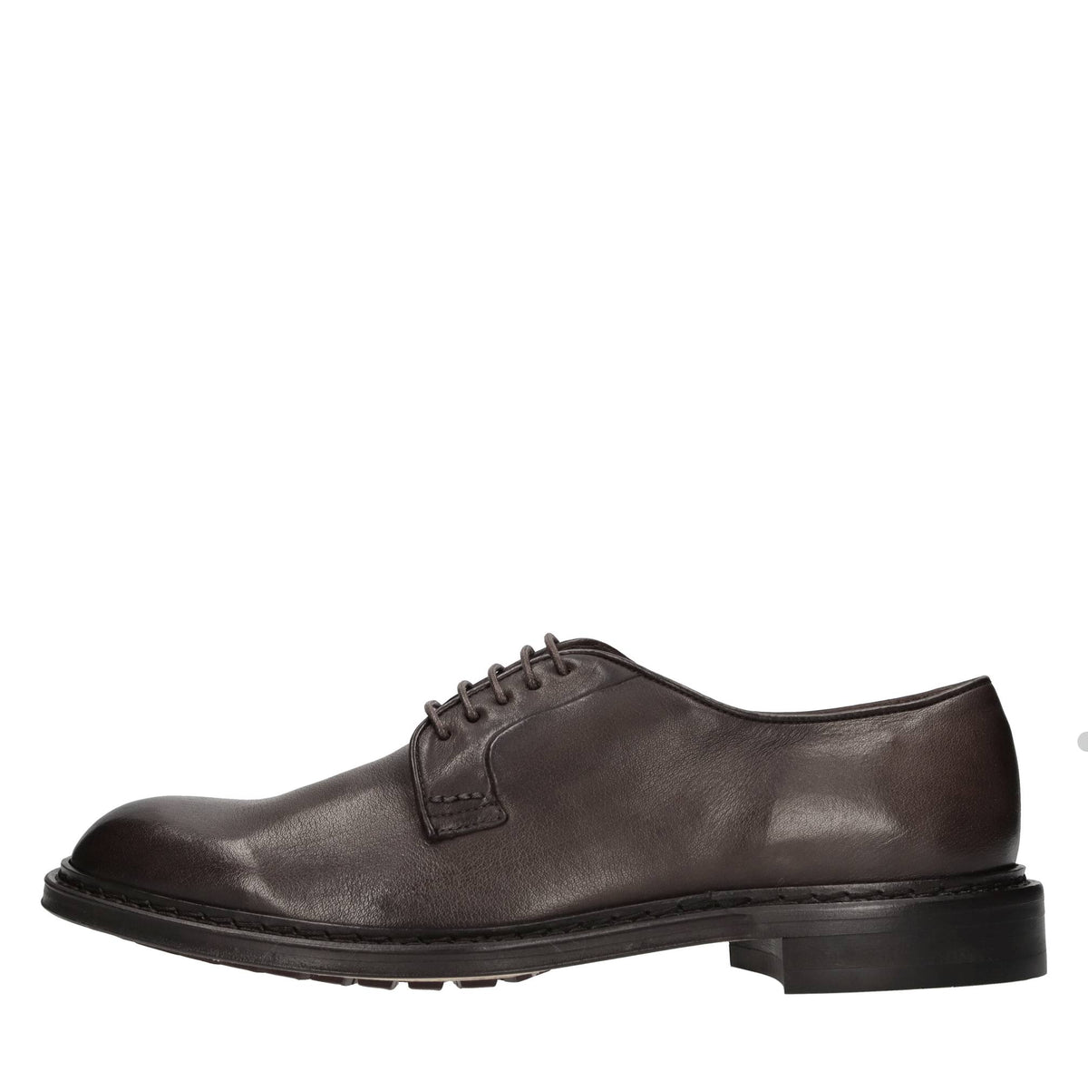 Stringate in pelle 