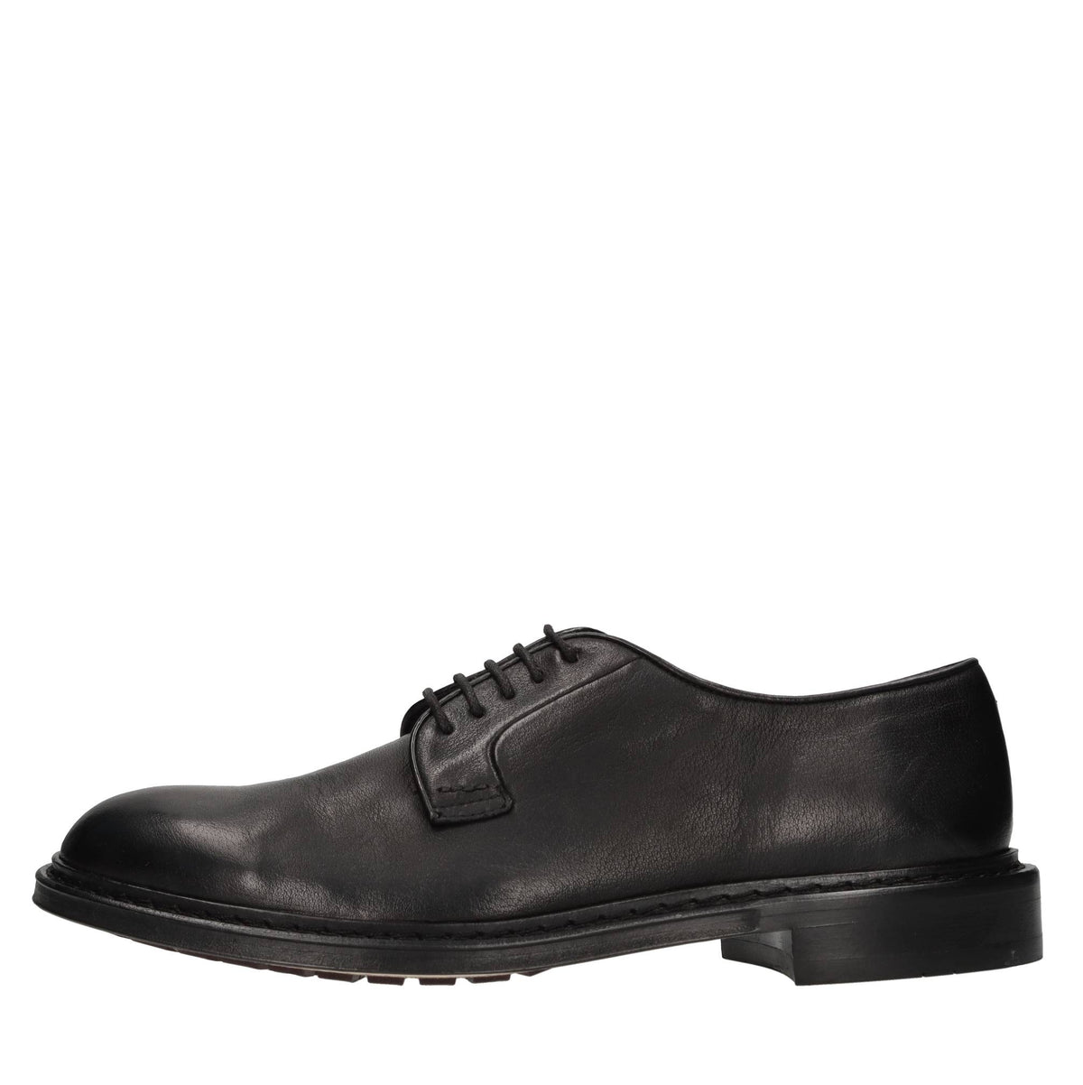 Stringate in pelle 