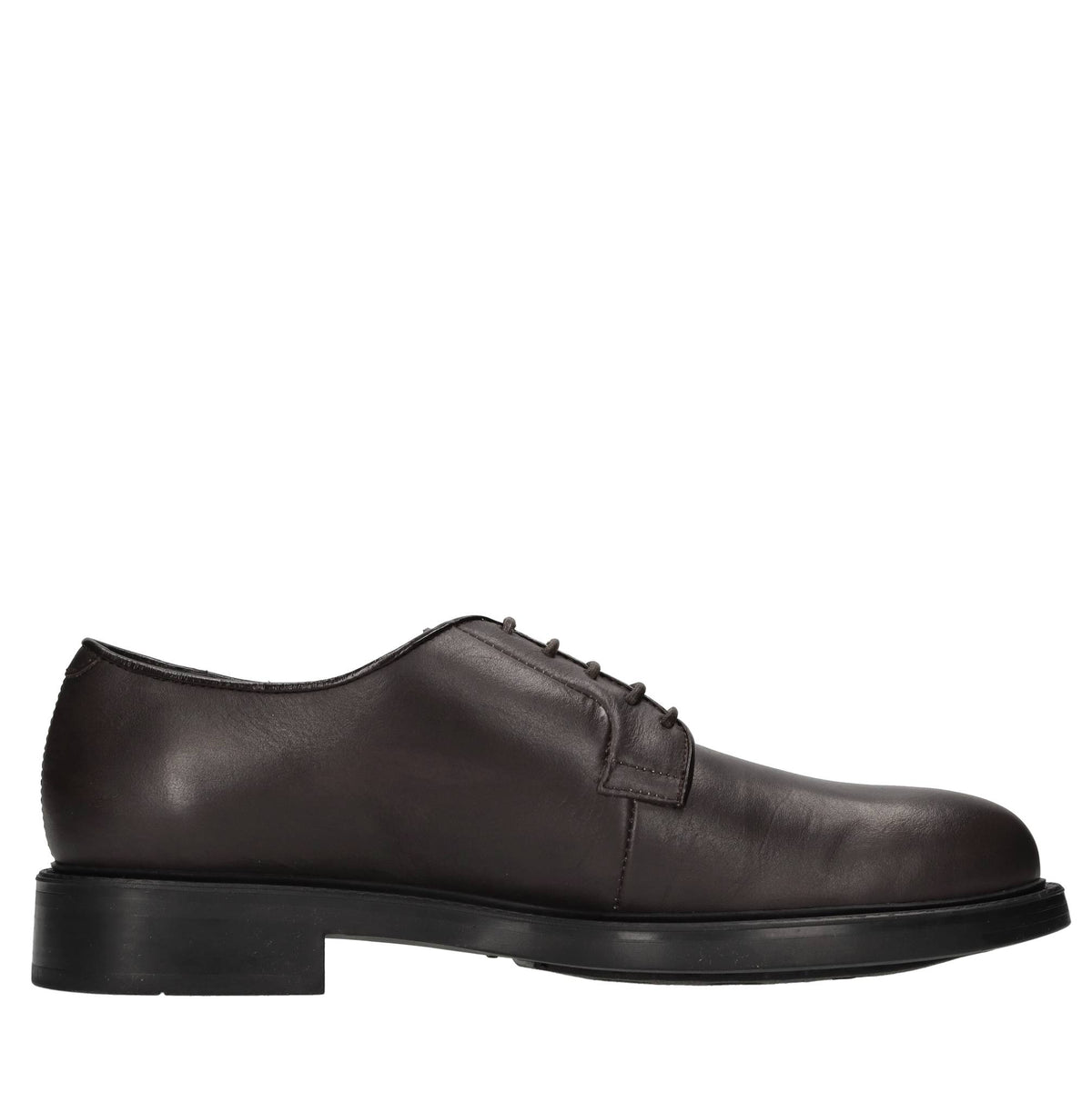 Stringate in pelle 