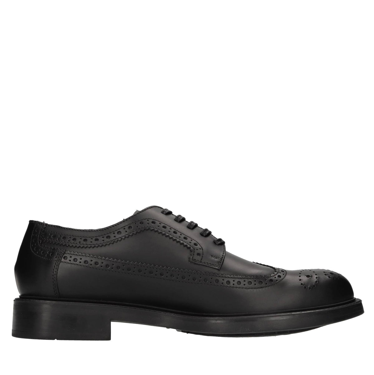 Stringate  in pelle 