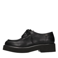Stringate in pelle 