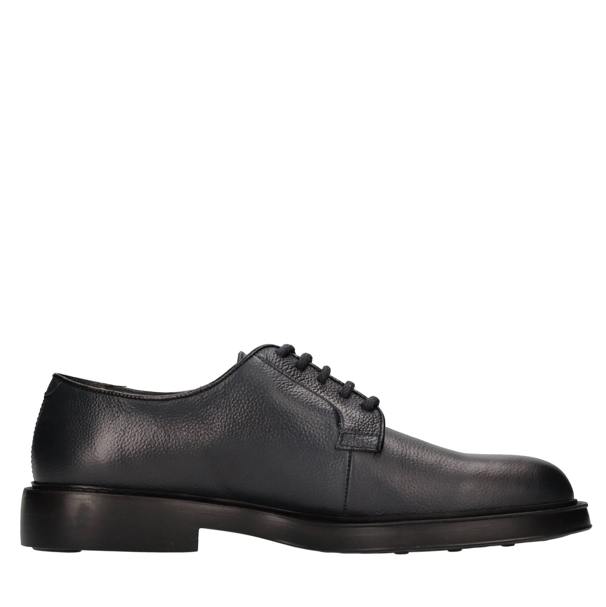 Stringate in pelle 