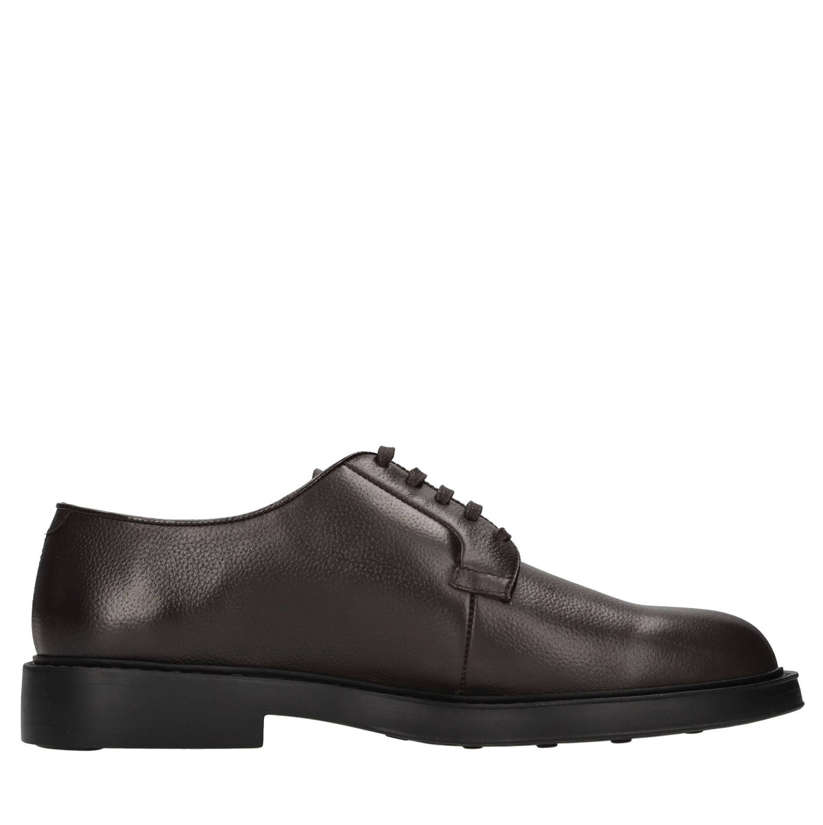 Stringate in pelle 