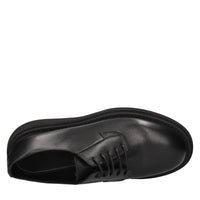Stringate in pelle 