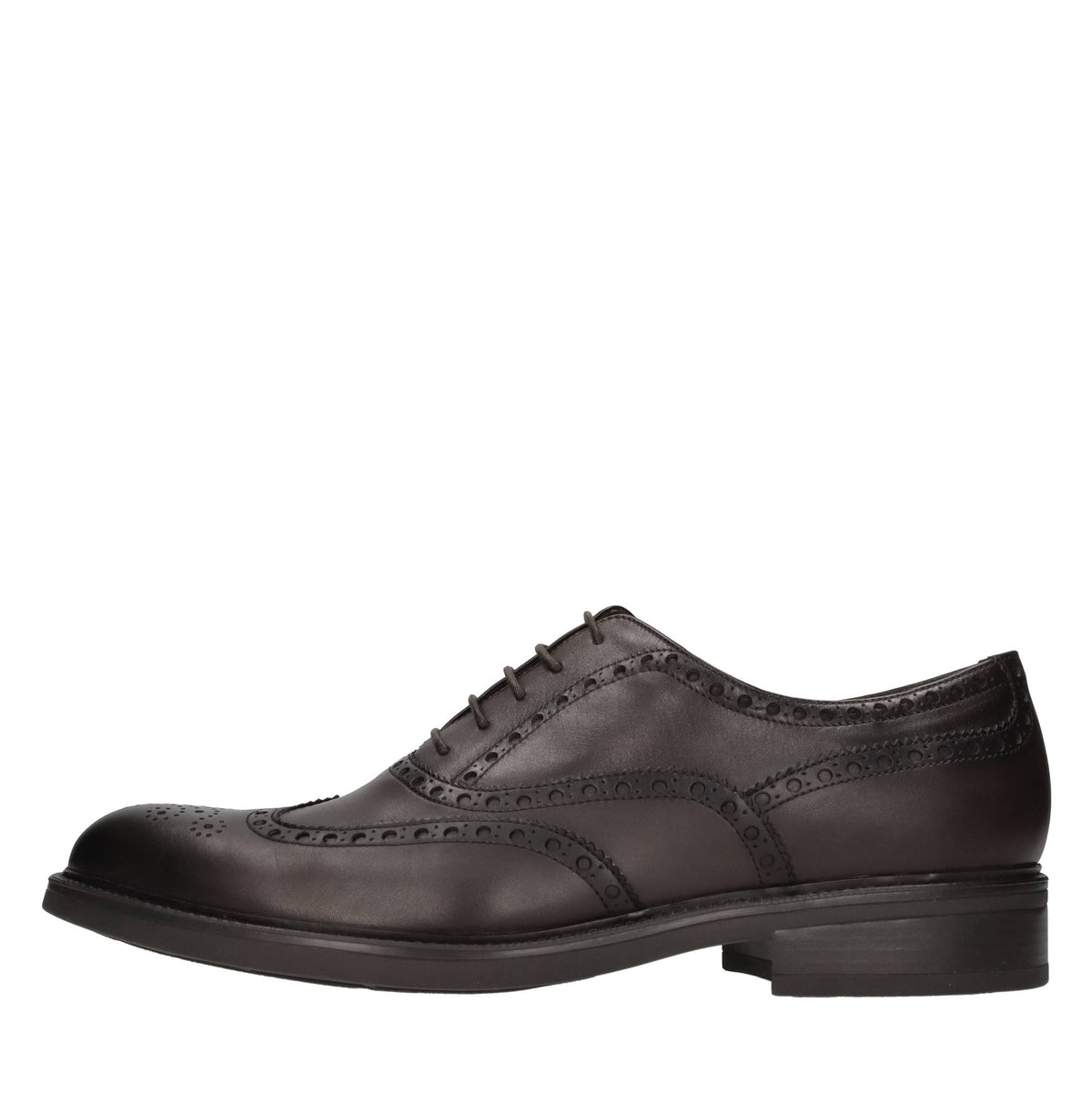 Stringate in pelle 