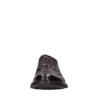 Stringate in pelle 