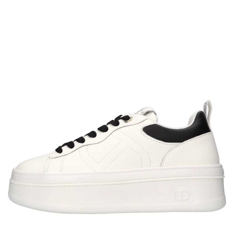 Sneakers in pelle 