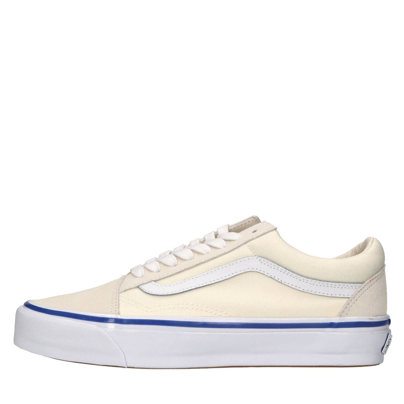 Sneakers in pelle e tessuto 