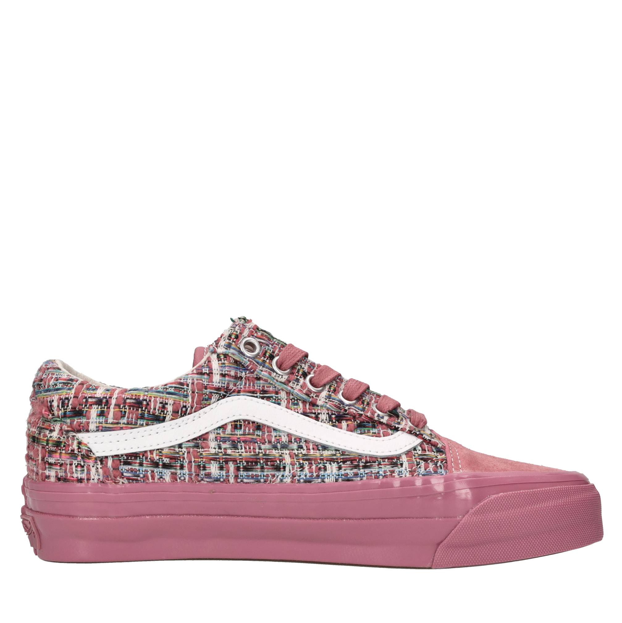 Sneakers in pelle e tessuto 