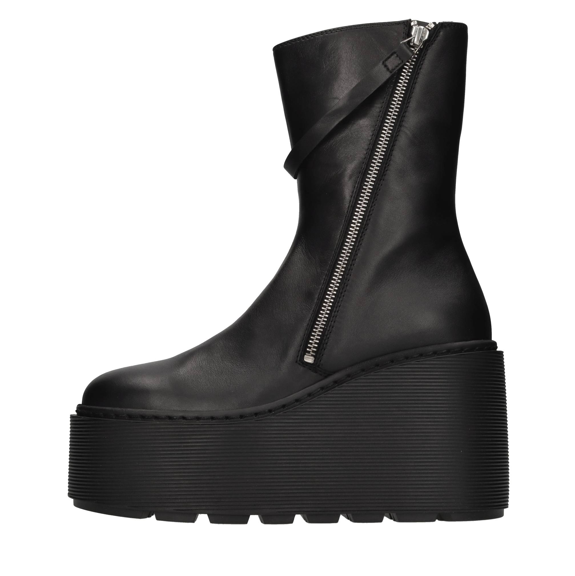Stivaletti Elodie con zeppa in pelle 
