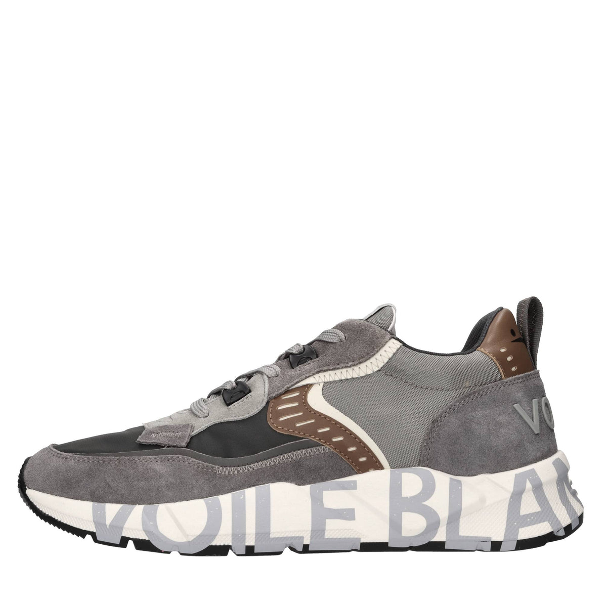 Sneakers in camoscio e tessuto 