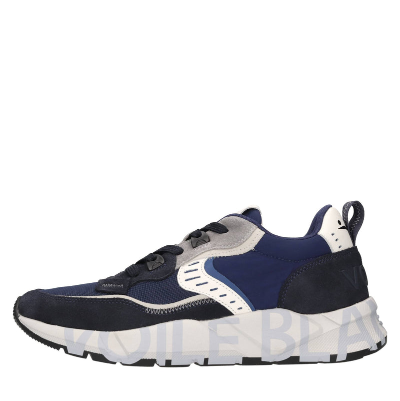 Sneakers in camoscio e tessuto 