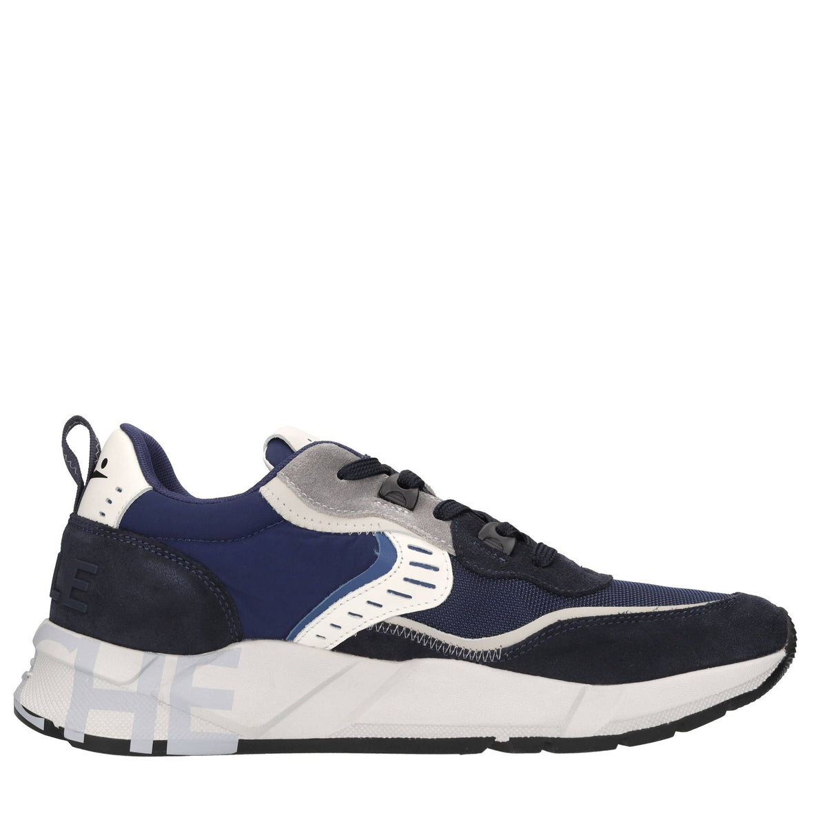Sneakers in camoscio e tessuto 