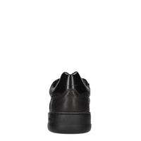 Sneakers in pelle 